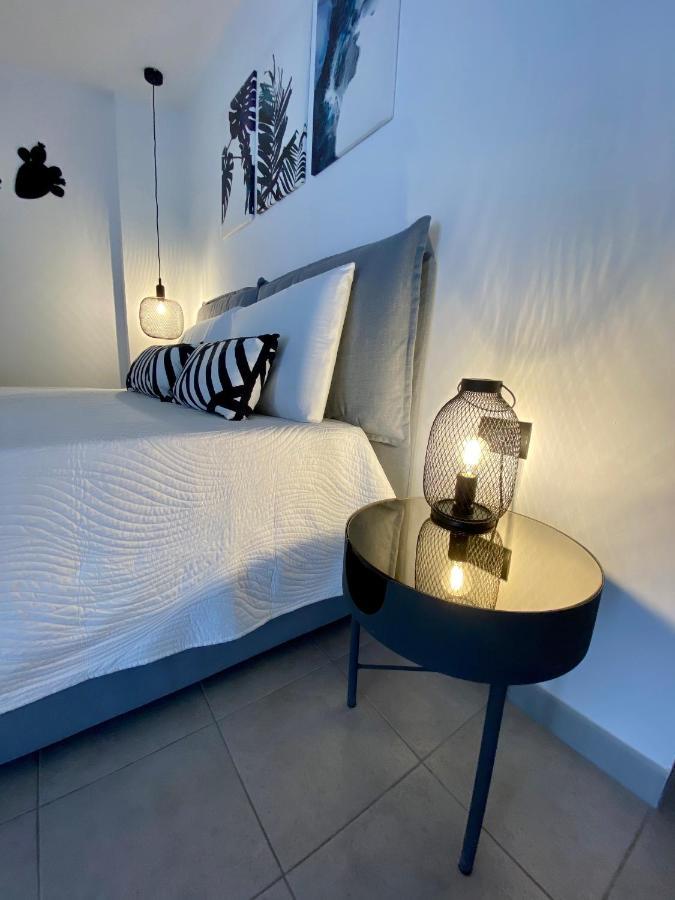 Menouno House Apartment Crispiano Exterior foto